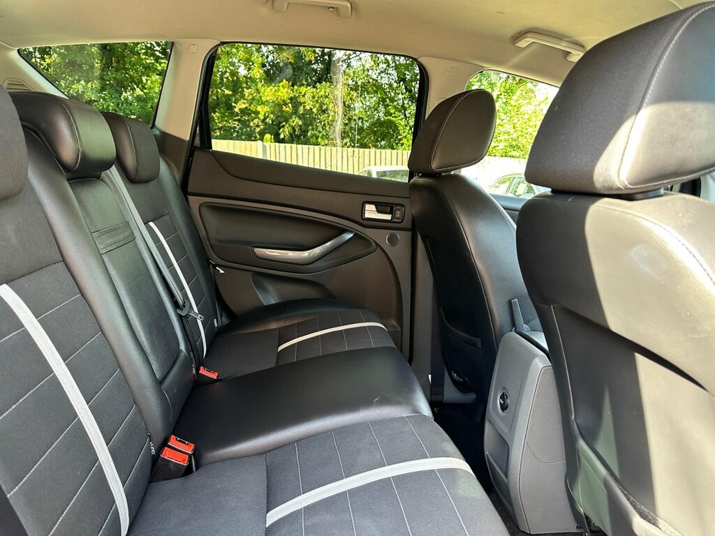 Ford Kuga Black #15