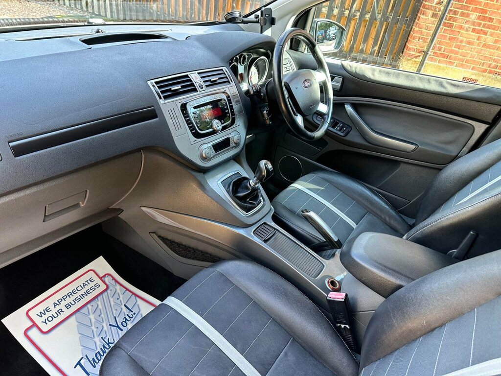 Ford Kuga Black #13