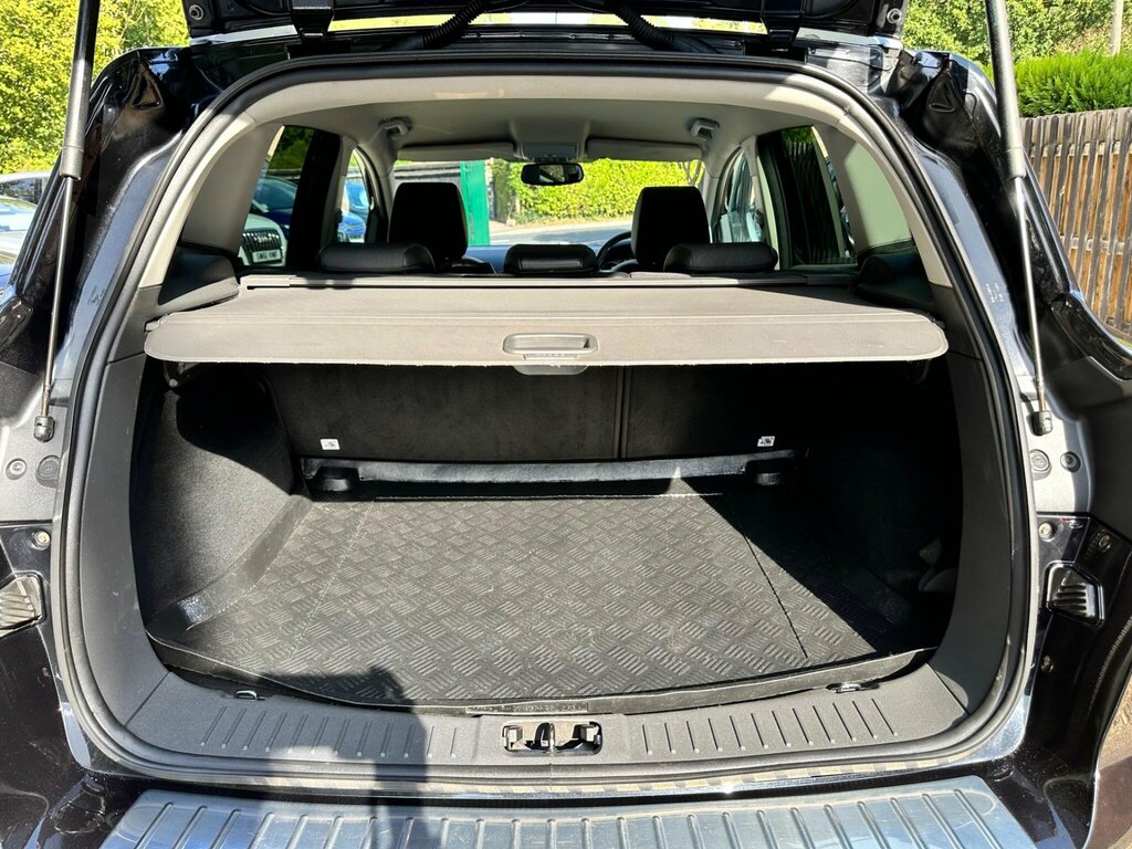 Ford Kuga Black #17