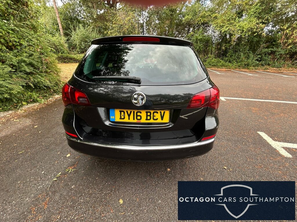 Vauxhall Astra 1.6 Cdti Ecoflex Sri Sports Tourer Manu DY16BCV Black #5