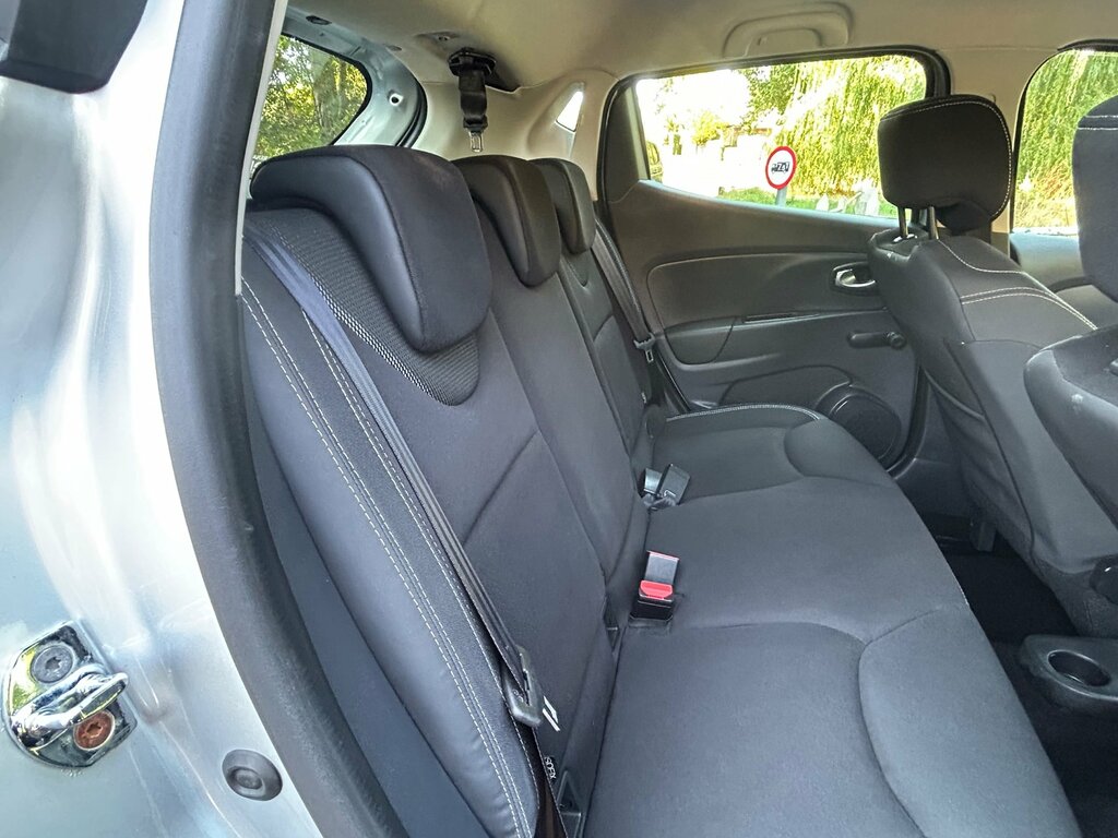 Renault Clio  Red #13