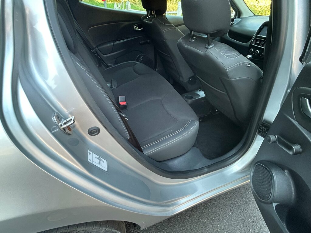 Renault Clio  Red #12