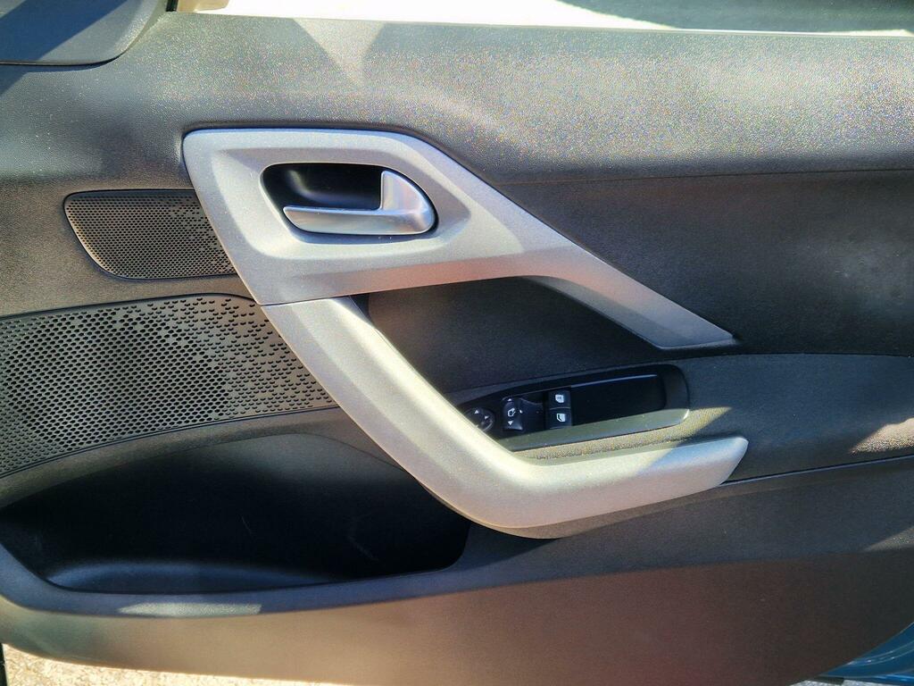 Peugeot 2008 Active Blue #27