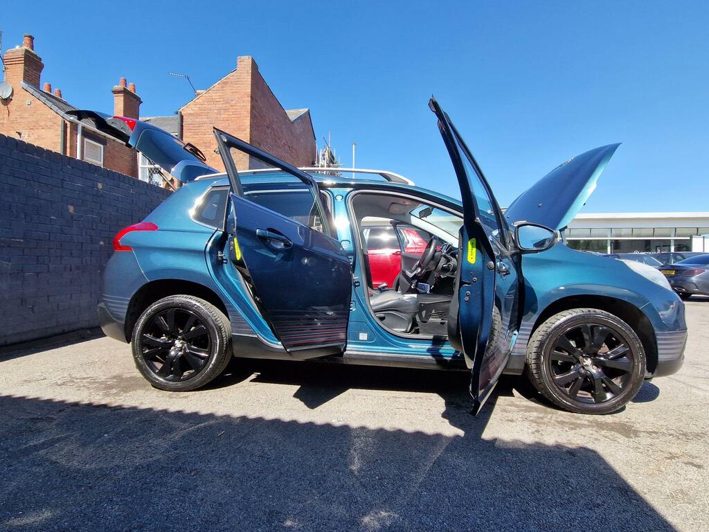 Peugeot 2008 Active Blue #20
