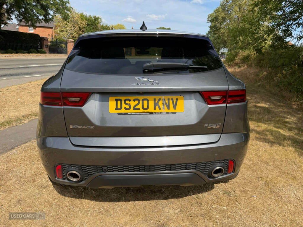 Jaguar E-Pace 2.0 250 Chequered Flag Edition DS20KNV Grey #5