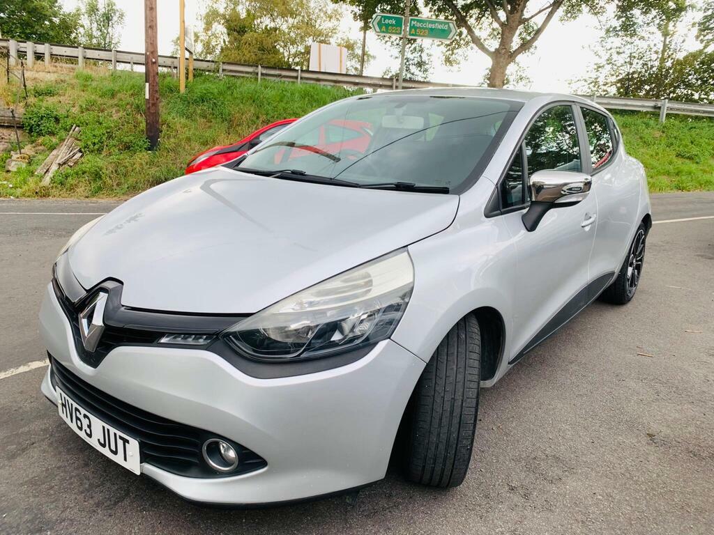Renault Clio Expression Black #3