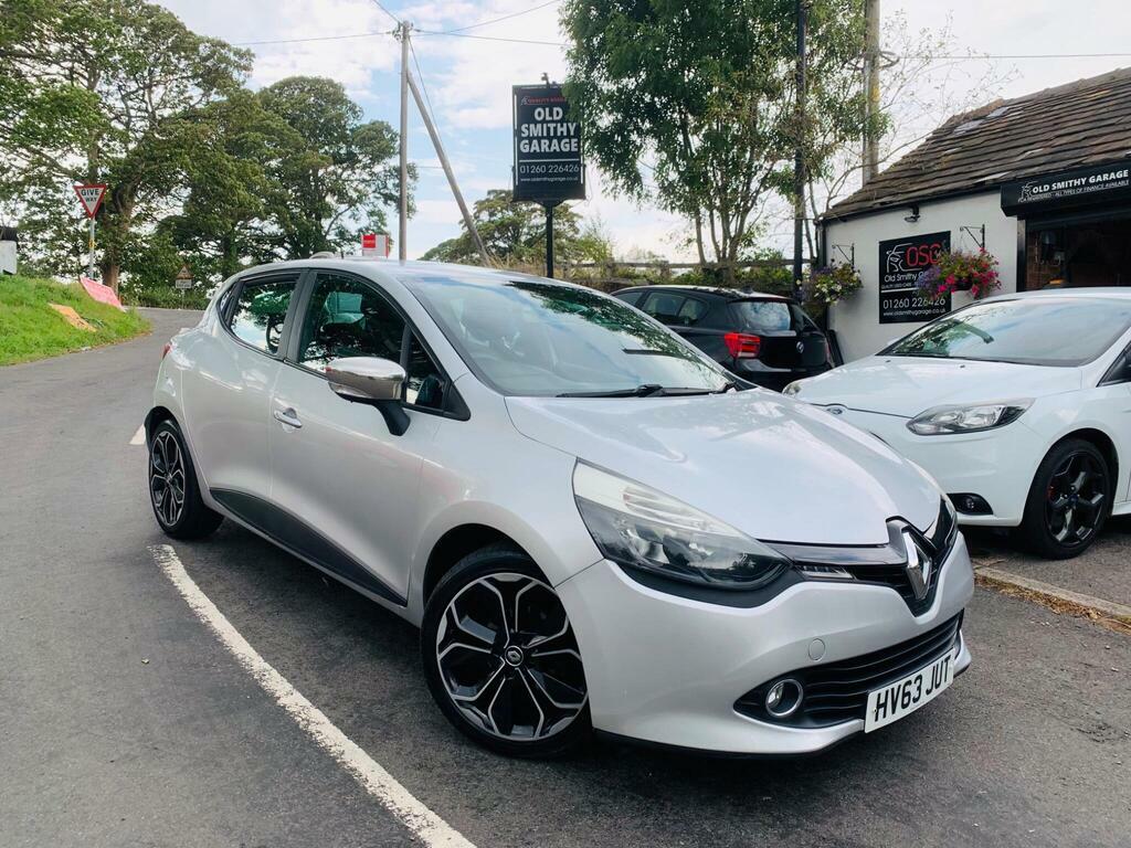 Renault Clio Expression Black #1