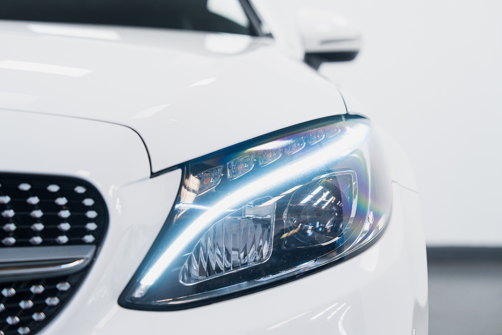 Mercedes-Benz C Class Diesel White #6