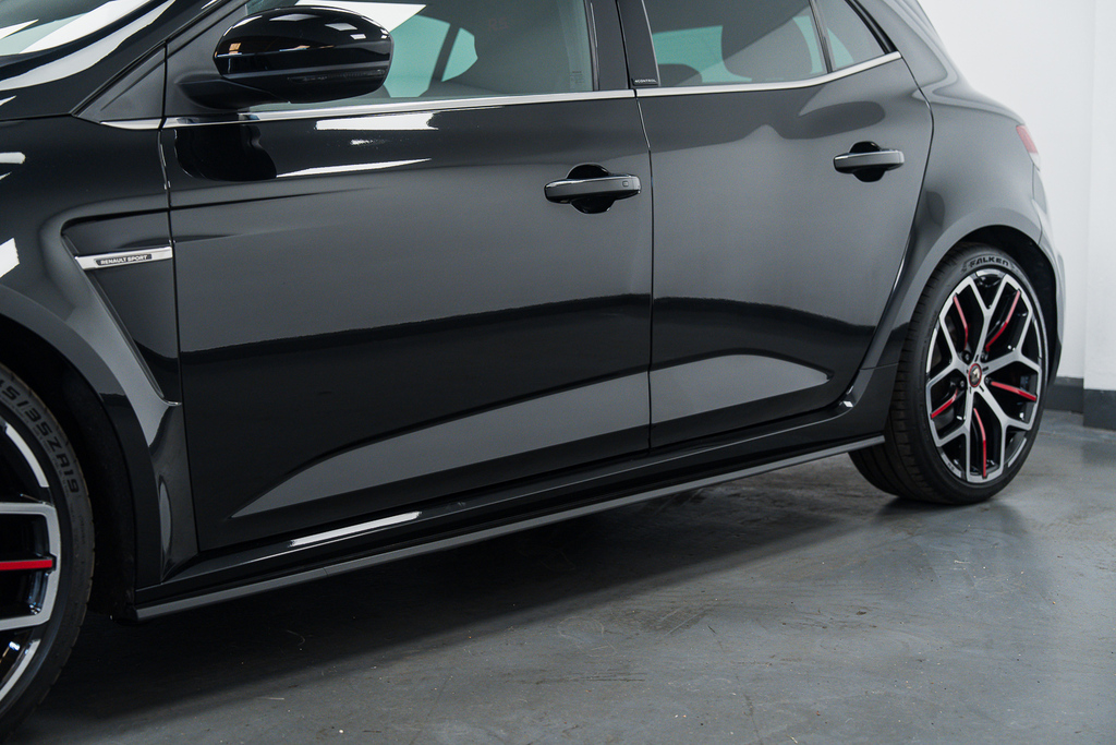 Renault Megane Iconic E-tech White #22