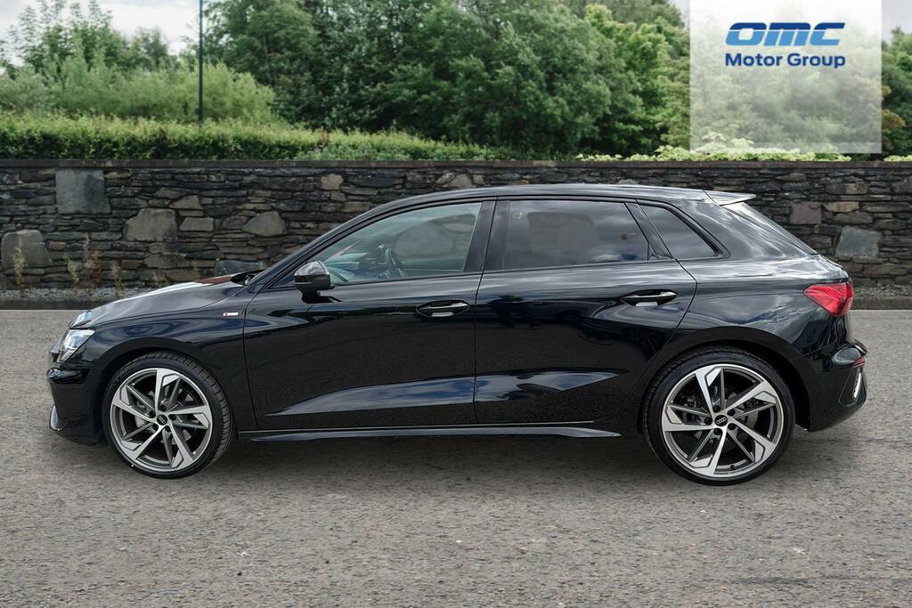 Audi A3 35 Tfsi Black Edition S Tronic MW24EXB Black #6