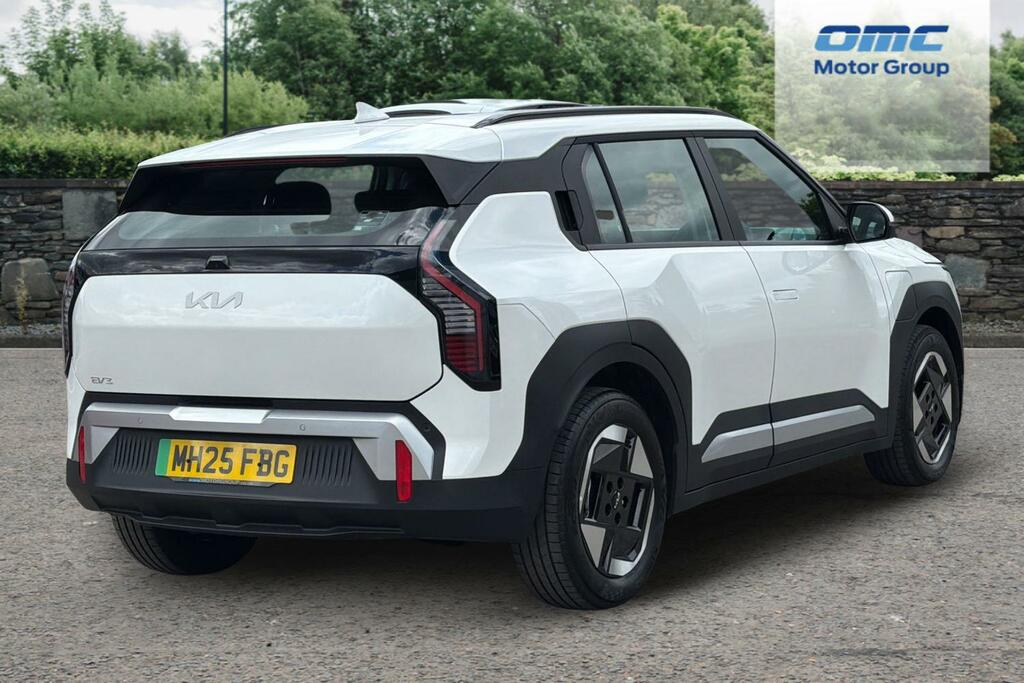 Kia EV3 148Kw Air 81.4Kwh MH25FBG White #4