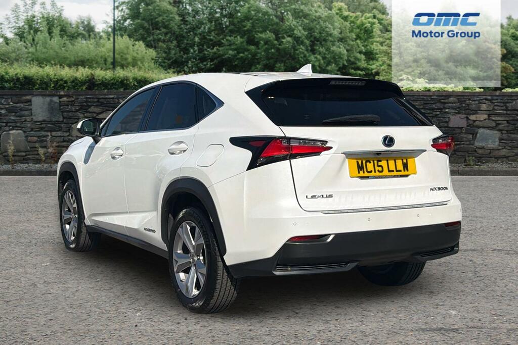 Lexus NX 300H 2.5 Premier Cvt White #4