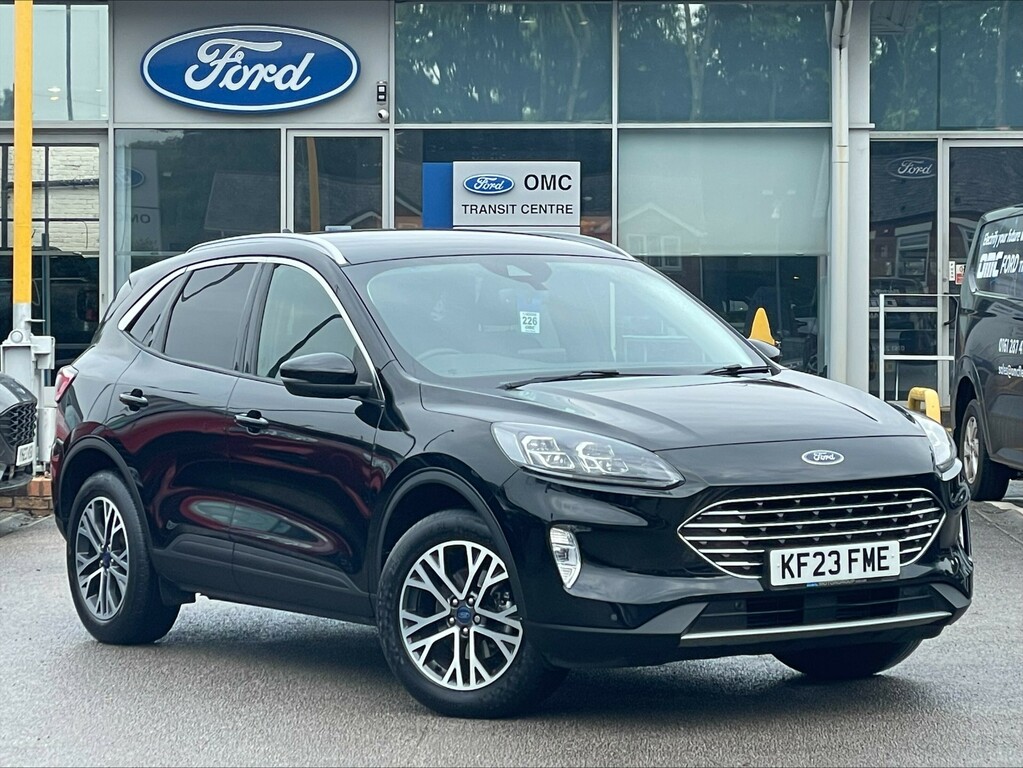 Ford Kuga 1.5 Ecoboost 150 Titanium Edition Black