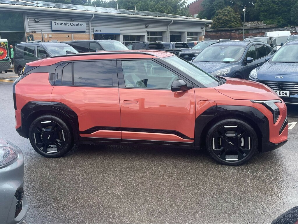 Kia EV3 150Kw Gt-line 81.4Kwh Orange #4