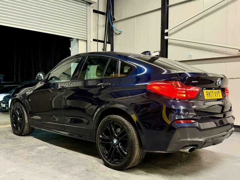 BMW X4 2.0 20D M Sport RK17XYT Black #4