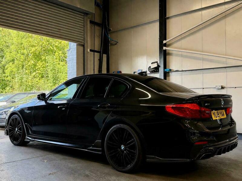 BMW 5 Series 2.0 520D M Sport Black #2