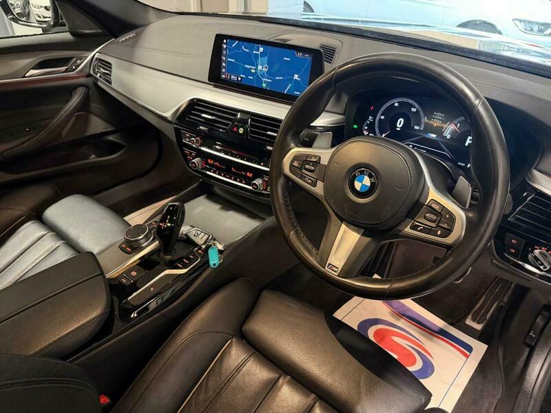 BMW 5 Series 2.0 520D M Sport Black #3