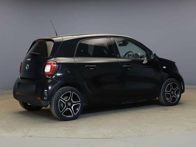 Smart Forfour 17.6Kwh Premium Hatchback 22Kw RF22CPV Black #2