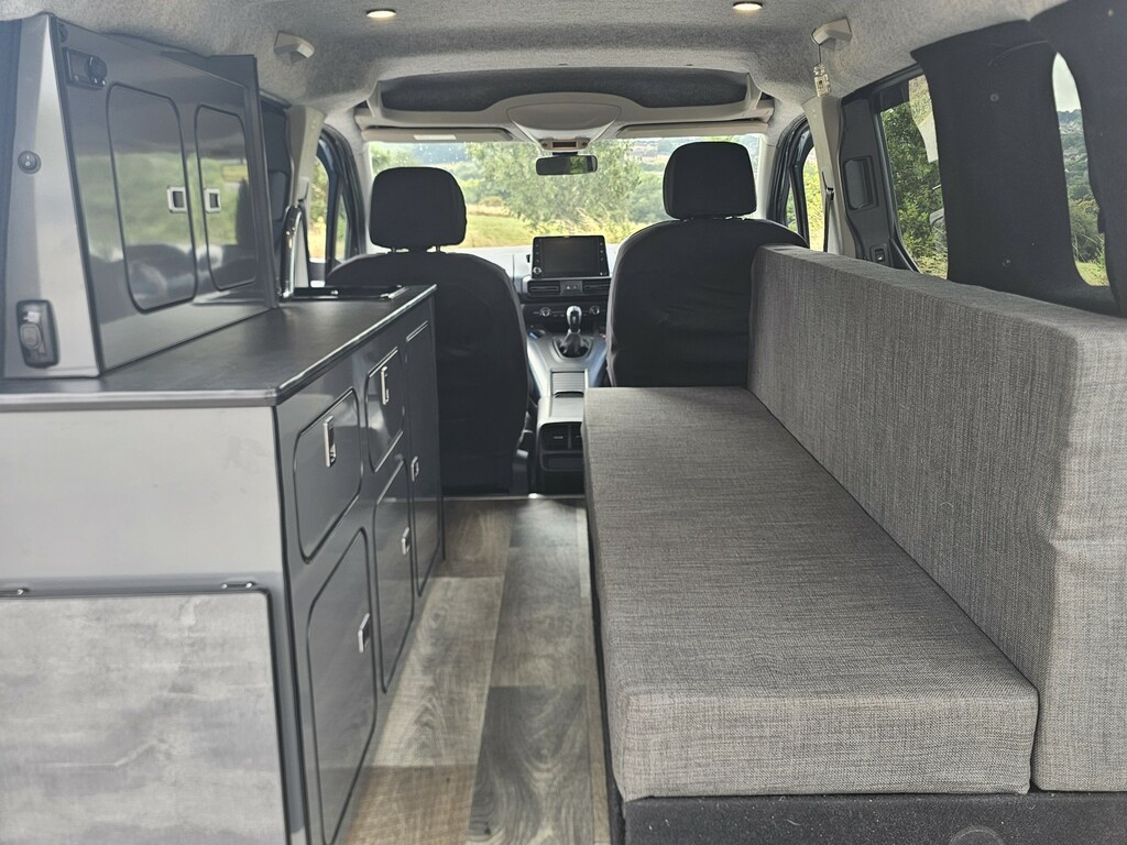 Peugeot Rifter 1.5 Hdi Allure Micro Campervan Grey #2