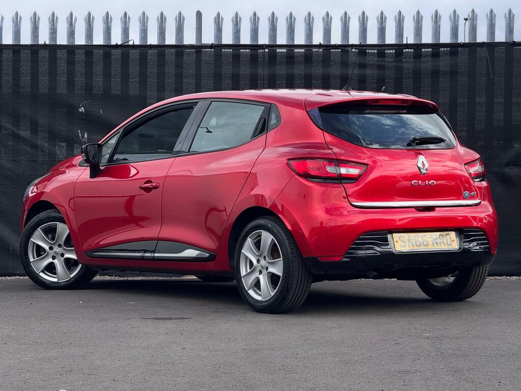 Renault Clio Dynamique Nav Red #2