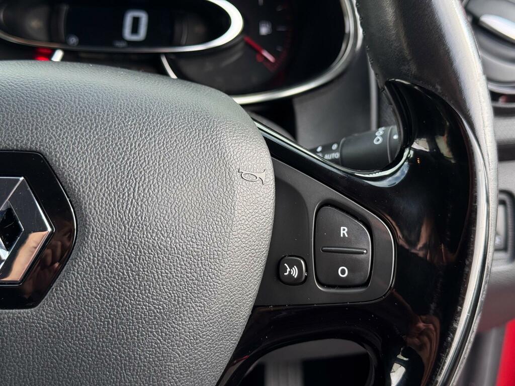 Renault Clio Dynamique S Nav Black #24
