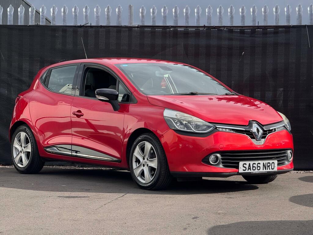 Renault Clio Dynamique Nav Red