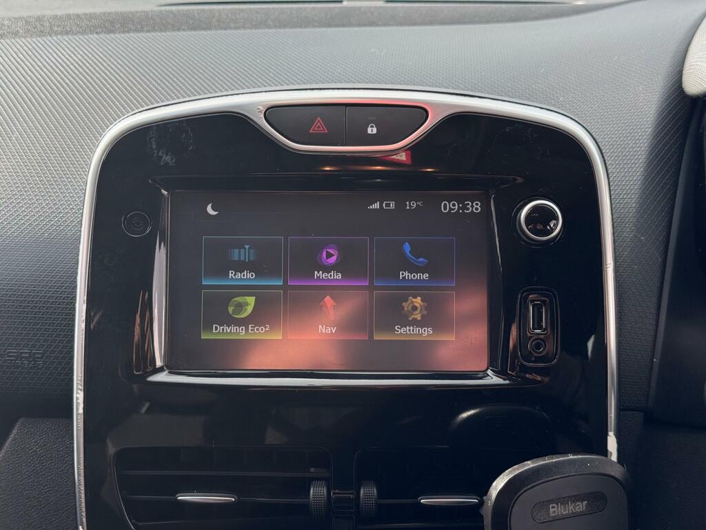 Renault Clio Dynamique S Nav Black #27