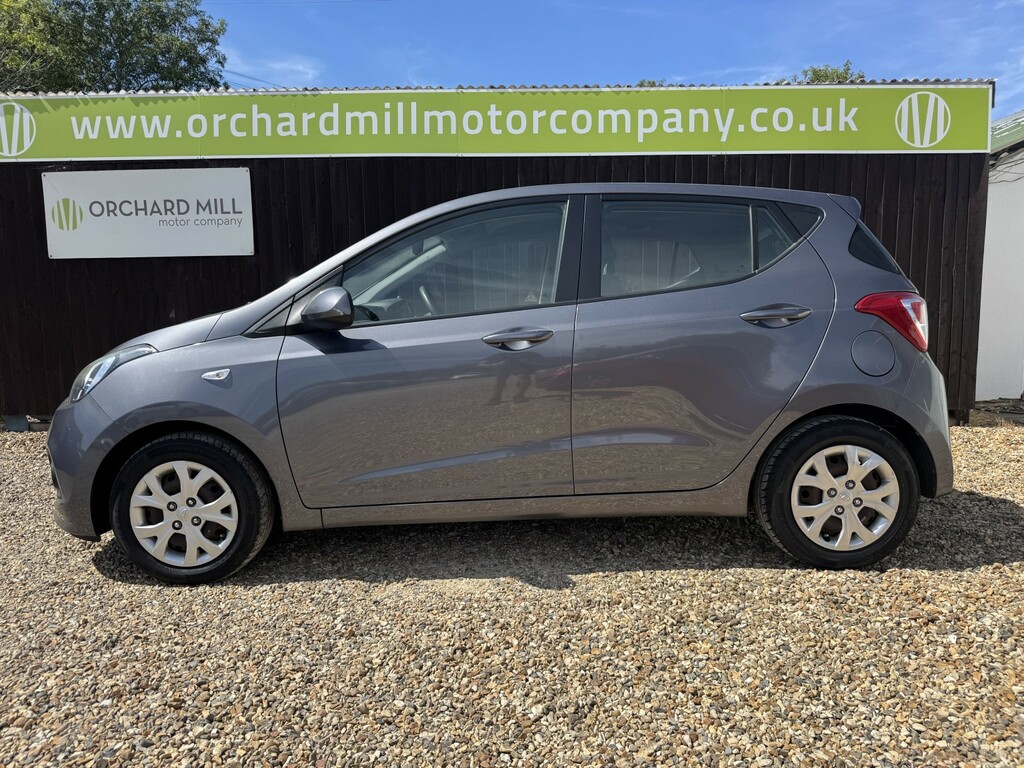 Hyundai I10 Hatchback 1.0 Se 2014 HV64LPY Grey #3