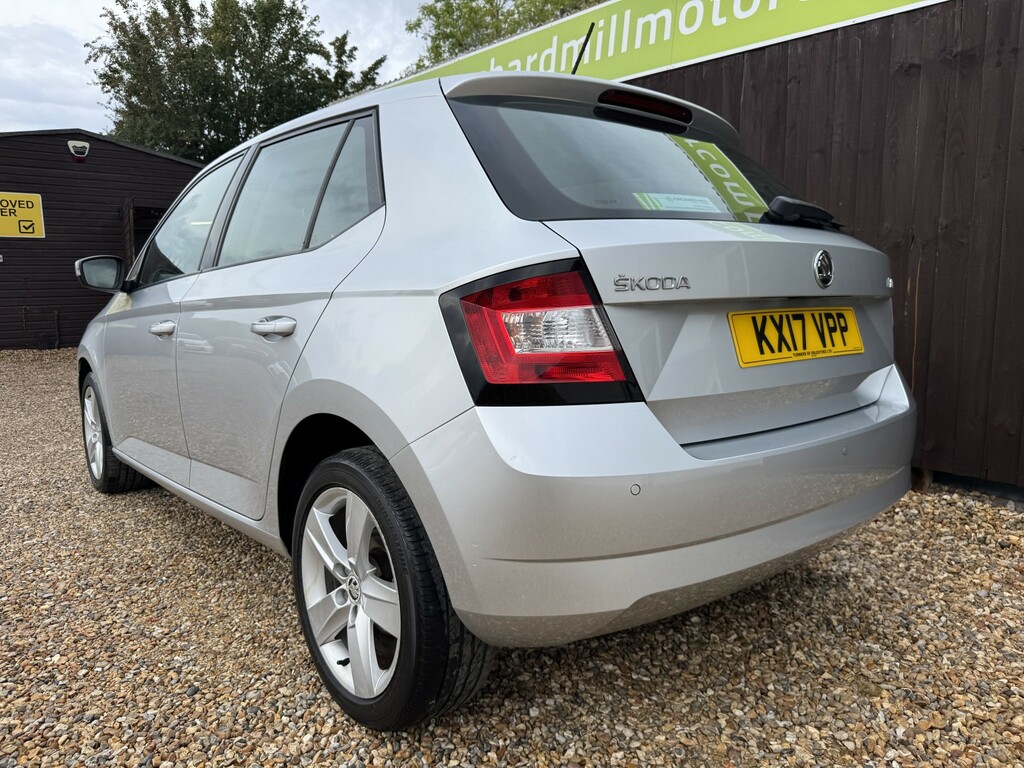 Skoda Fabia Hatchback 1.2 Tsi Se L 2017 KX17VPP Silver #4