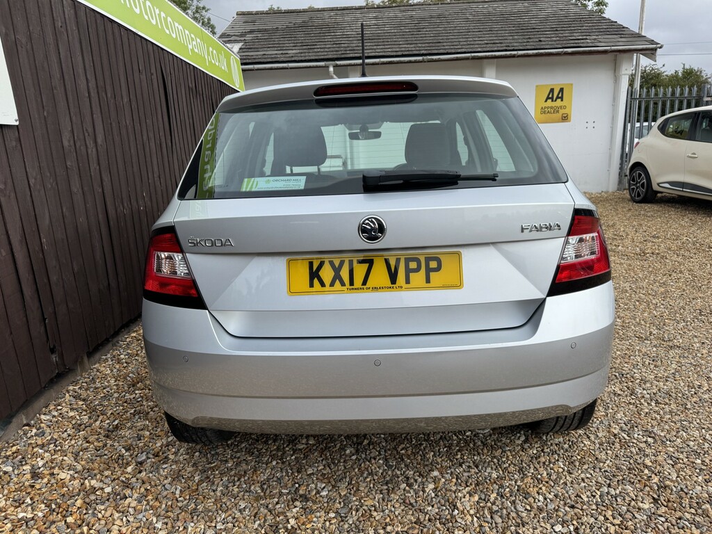 Skoda Fabia Hatchback 1.2 Tsi Se L 2017 KX17VPP Silver #5