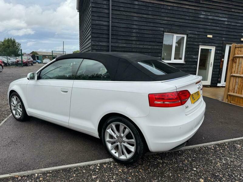 Audi A3 Cabriolet 1.6 Tdi Sport Final White #4