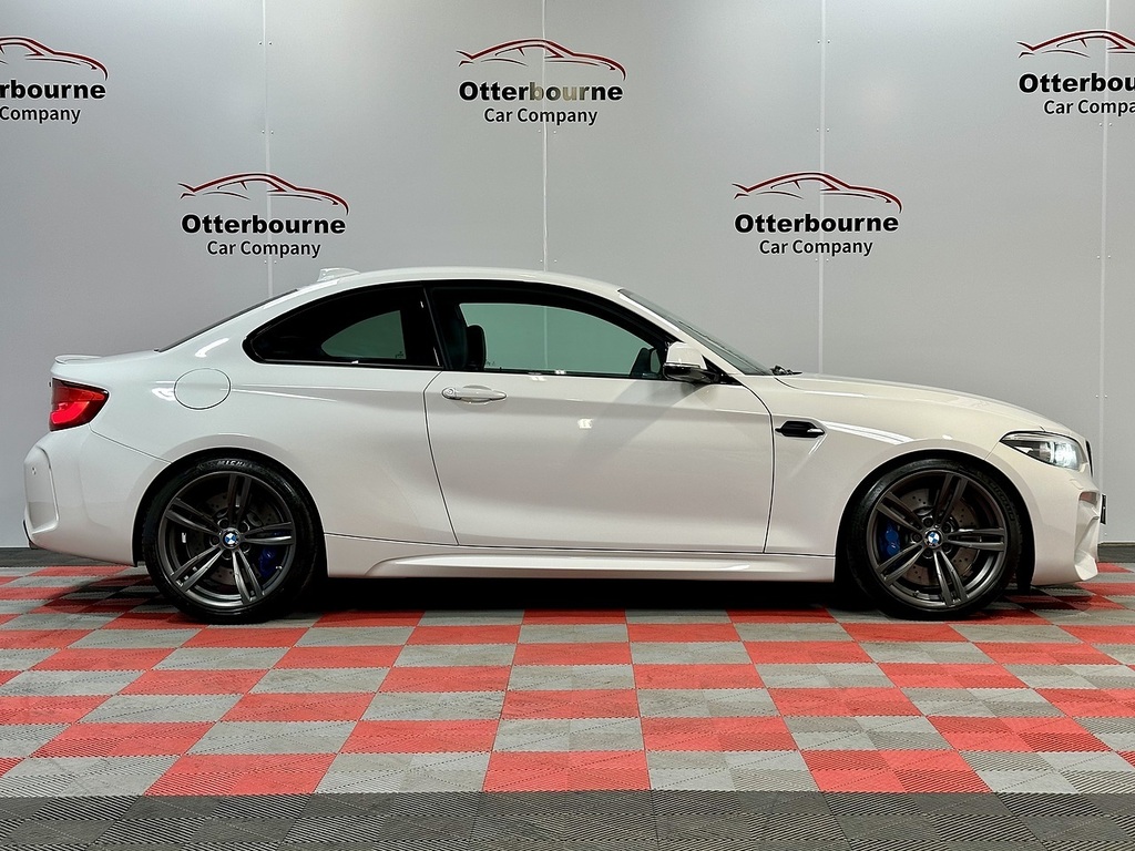 BMW M2 I LP18JHL White #5