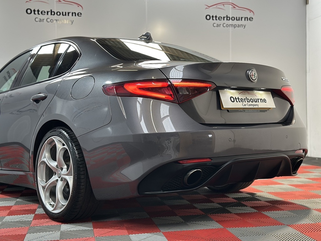 Alfa Romeo Giulia  Red #30