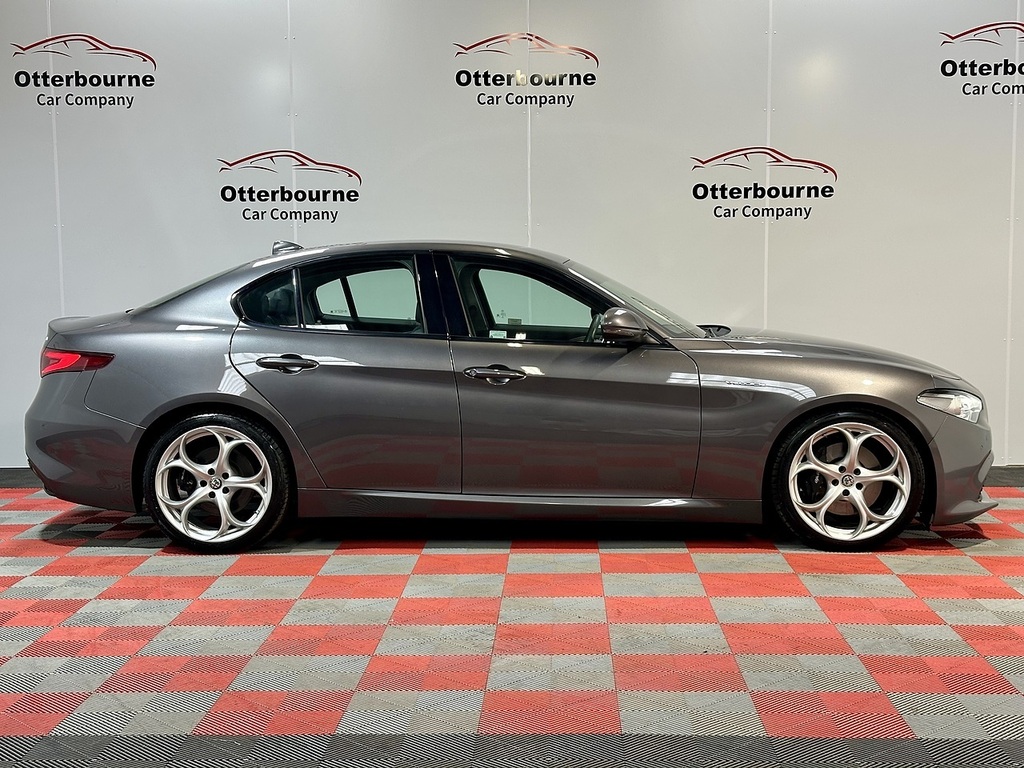 Alfa Romeo Giulia T Veloce Grey #5
