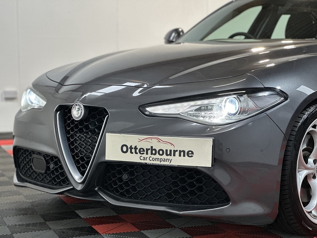 Alfa Romeo Giulia  Red #49