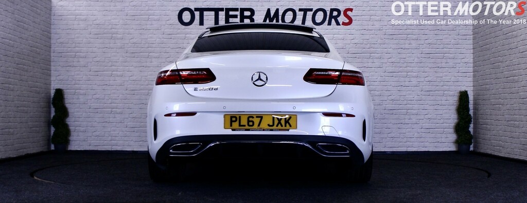 Mercedes-Benz E Class Coupe 2.0 E220d Amg Line - Ulez Compliant PL67JXK White #5