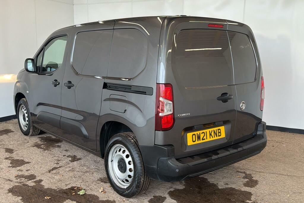 Vauxhall Combo 1.5 Turbo D 2300 Dynamic Panel Van Manu OW21KNB Grey #2