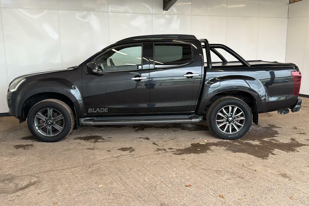 Isuzu D-Max 1.9 Td Blade Pickup Double Cab 4Wd Black #5