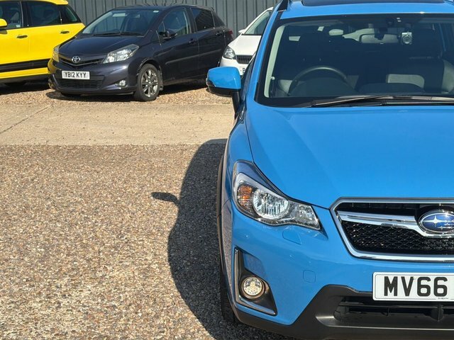 Subaru XV Suv Red #9