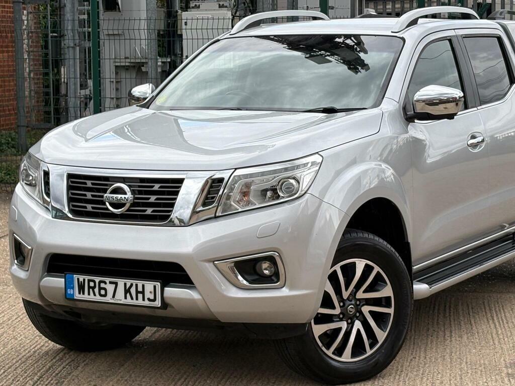 Nissan Navara 2.3 Dci Tekna 4Wd Euro 6 S S Silver #2