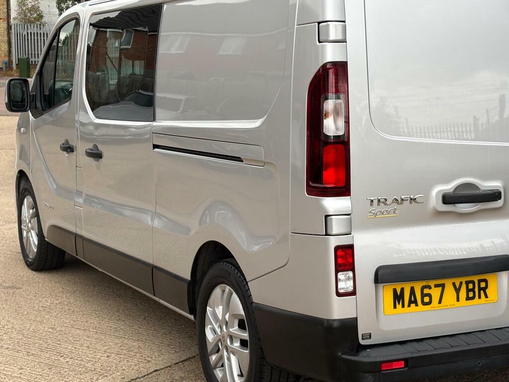Renault Trafic  Silver #10