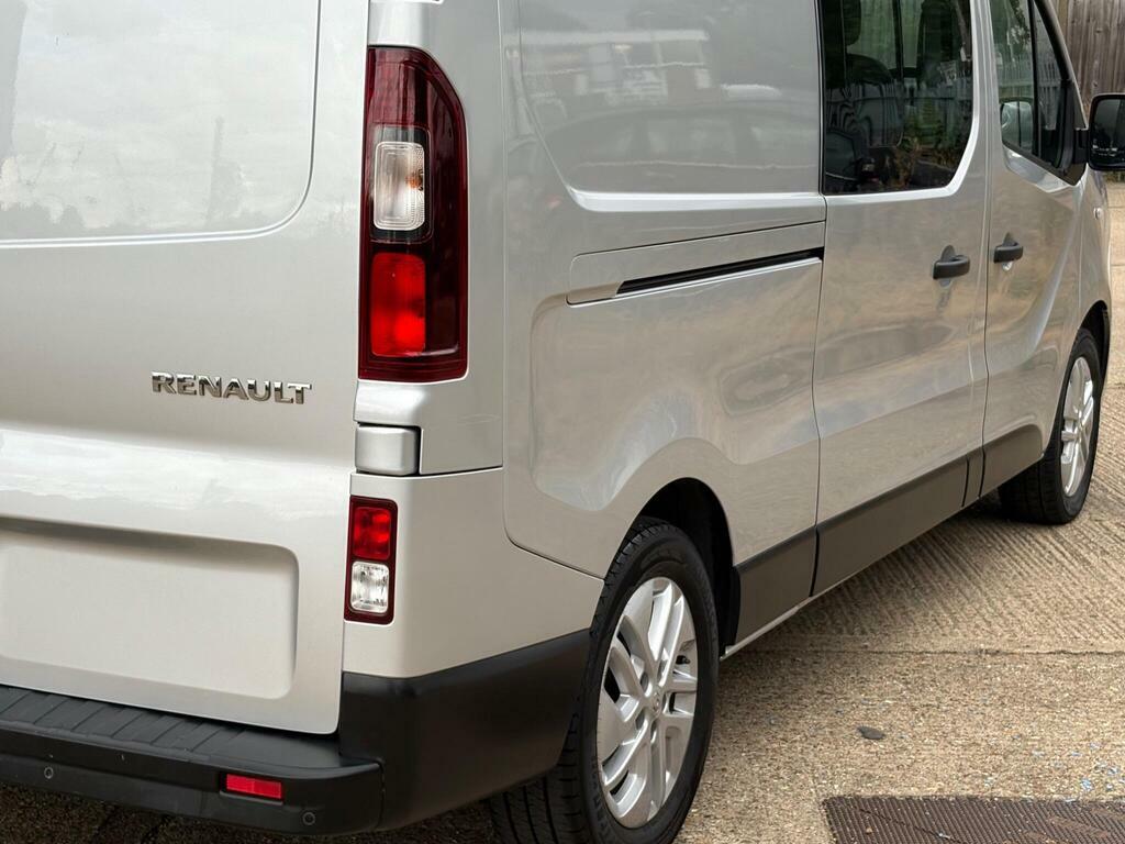 Renault Trafic 1.6 Dci Energy 29 Sport Nav Crew Van Lwb Euro 6 S Silver #5