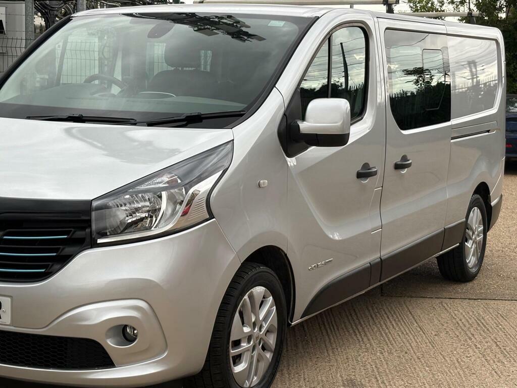 Renault Trafic  Silver #13