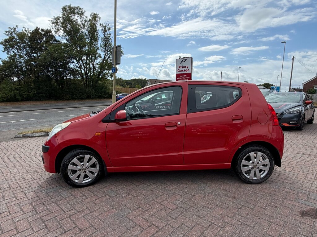Nissan Pixo 1.0 N-tec Hatchback Euro 5 68 P Red #4