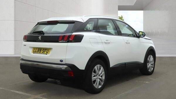 Peugeot 3008 1.5 Bluehdi Active Euro 6 Ss LL69SFU White #3
