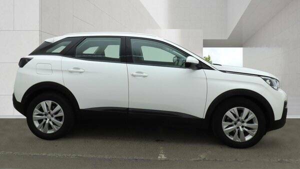 Peugeot 3008 1.5 Bluehdi Active Euro 6 Ss LL69SFU White #5