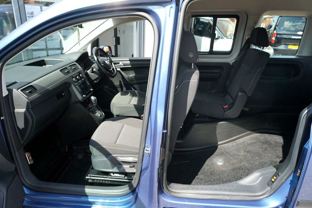 Volkswagen Caddy Life Tsi Bluemotion Tech Grey #17
