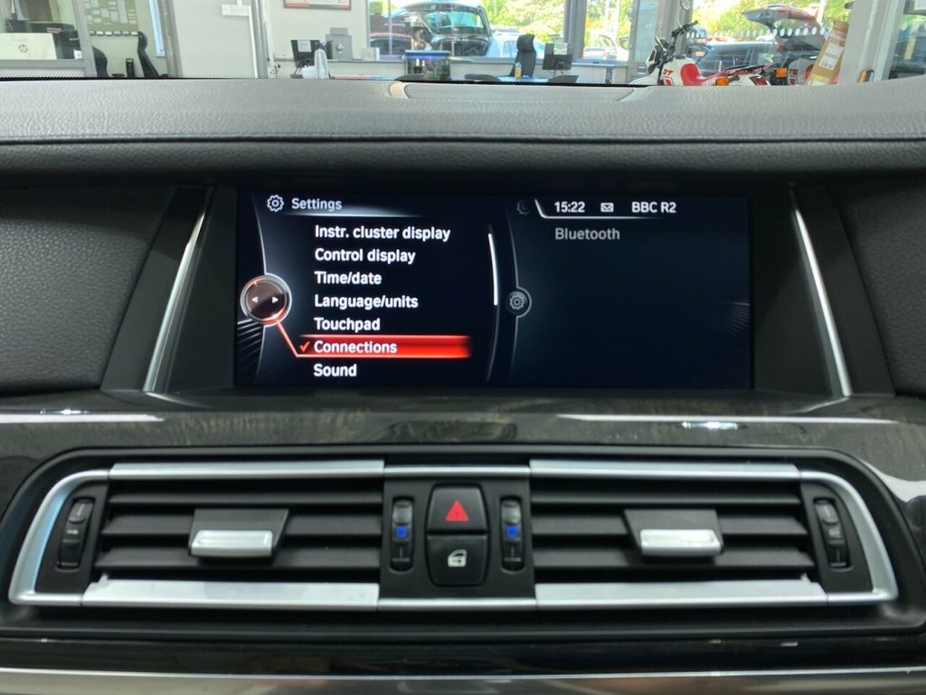 BMW 7 Series Se Black #26