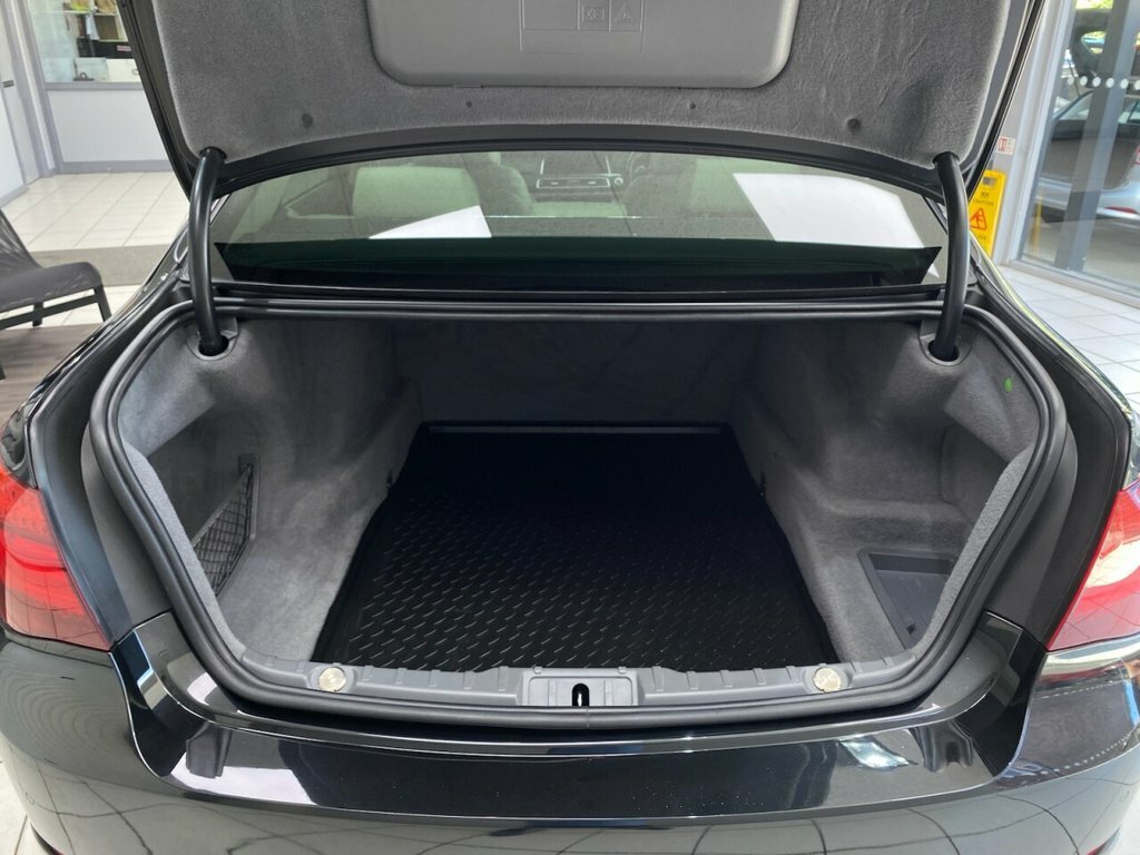 BMW 7 Series Se Black #55