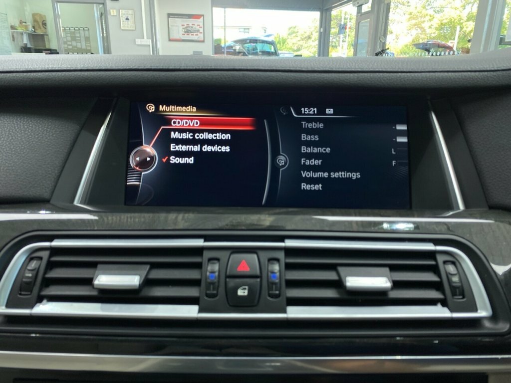 BMW 7 Series Se Black #19